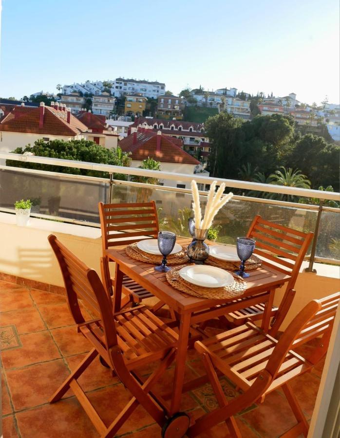 Soleado Apartamento Golf Y A 900 M De La Playa Benalmádena Eksteriør billede