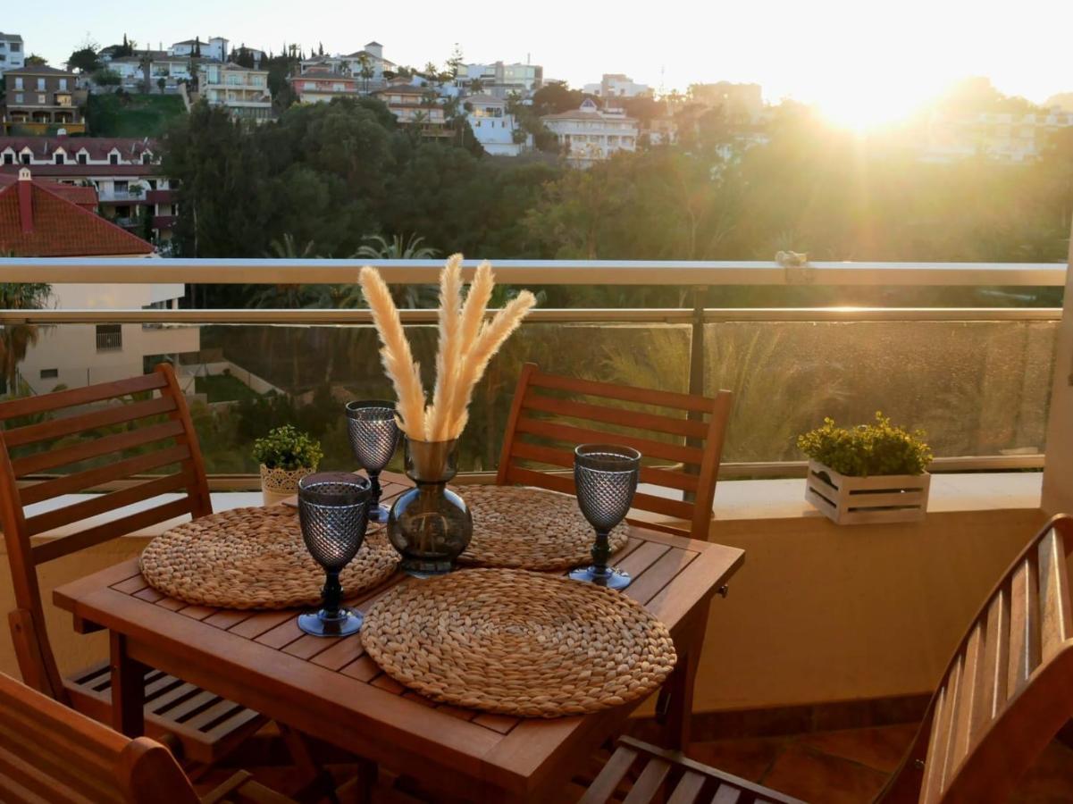 Soleado Apartamento Golf Y A 900 M De La Playa Benalmádena Eksteriør billede